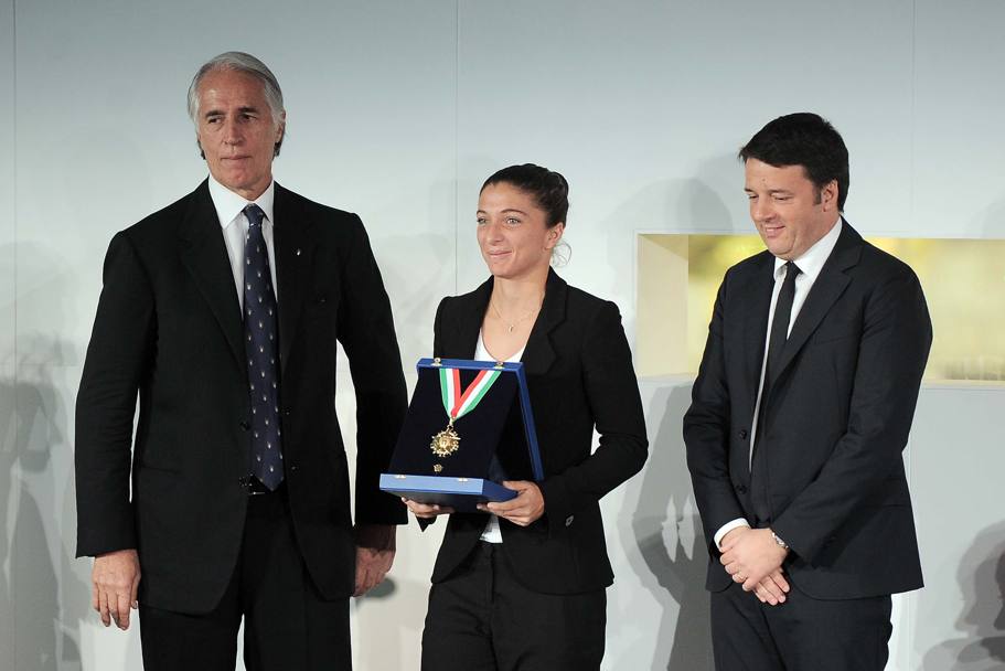 Premiati i campioni mondiali del 2015 e tutti gli olimpionici  viventi che, prima del 1995, non avevano mai ricevuto l&#39;onorificenza. Nella foto la tennista Sara Errani. (LaPresse)